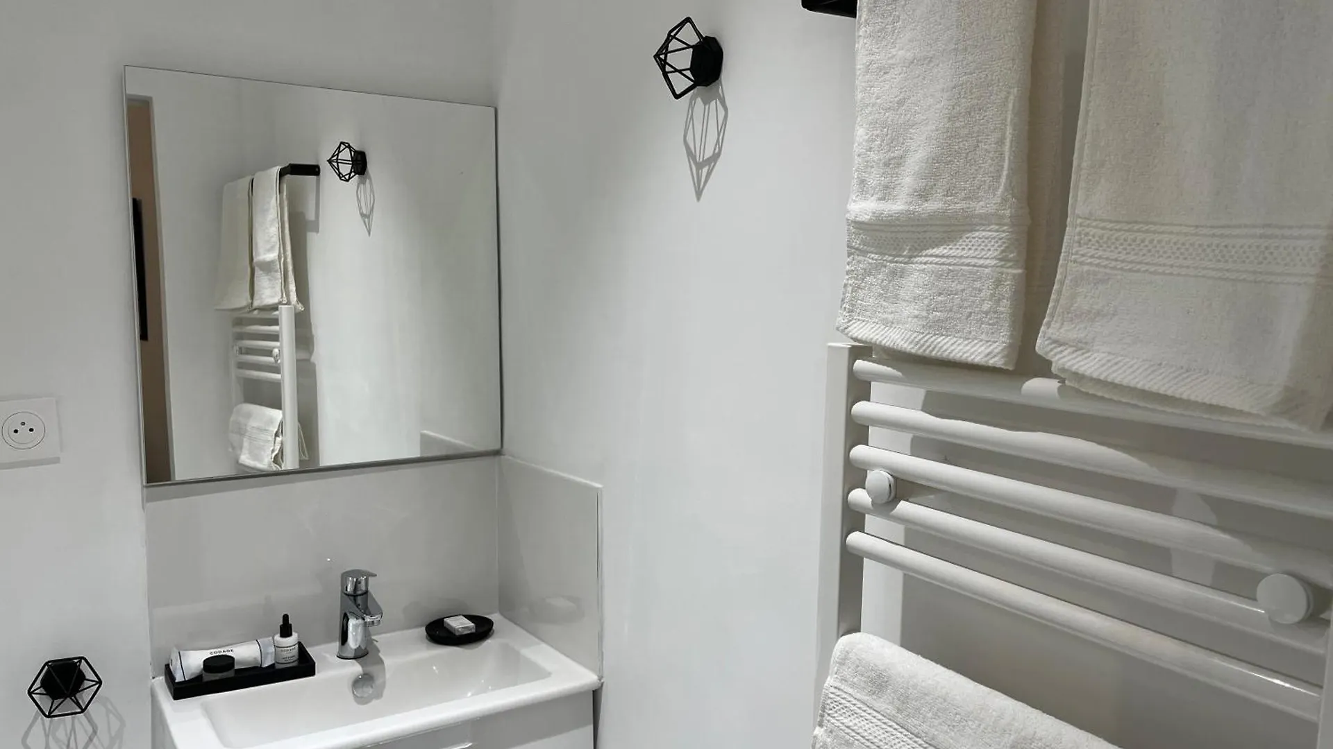 Oberkampf By Edelsam 21 Apartment Paris France